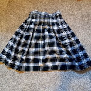 Land's End plaid youth skirt - 16